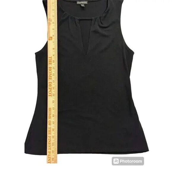 Express Sleeveless Top - Picture 9 of 13